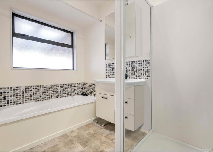  at 84 Robert Skelton Place, Clendon Park, Auckland