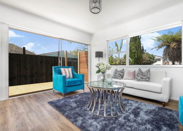  at 2/5 Elizabeth Avenue, Papatoetoe, Manukau City, Auckland
