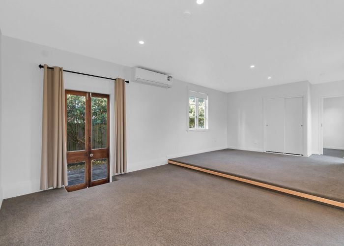  at 290 Point Chevalier Road, Point Chevalier, Auckland City, Auckland