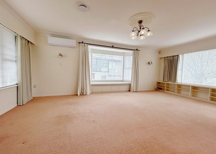  at 24 Waitemata Road, Hauraki, North Shore City, Auckland
