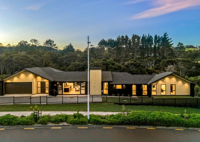  at 70D Glenvar Ridge Road, Long Bay, North Shore City, Auckland