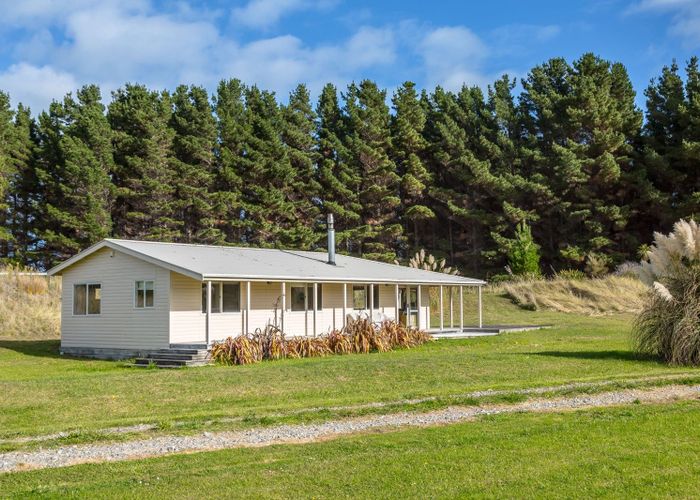  at 17 Nunu Drive, Flat Point, Masterton, Wellington