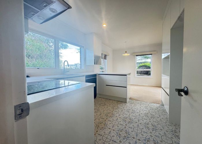  at 2 Prospect Terrace, Milford, North Shore City, Auckland