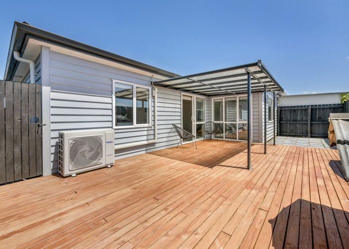  at 132 Kuaka Drive, Takanini, Papakura, Auckland