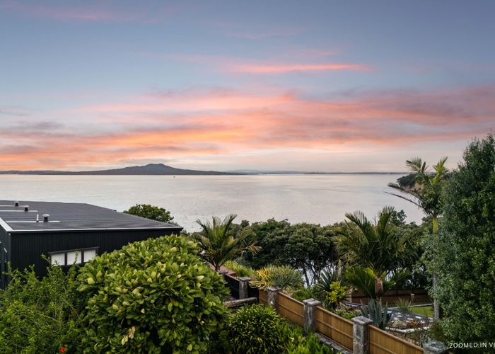  at 237 Beach Road, Campbells Bay, North Shore City, Auckland