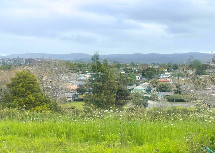  at 21B Tiriwa Drive, Massey, Waitakere City, Auckland