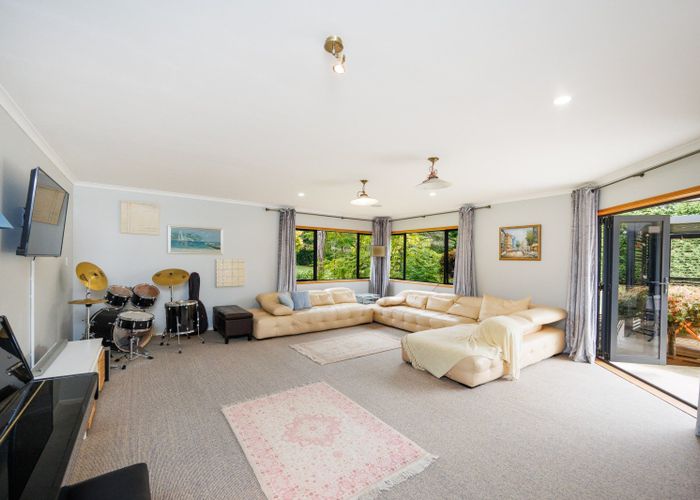 at 46 TURITEA RD, Fitzherbert, Palmerston North