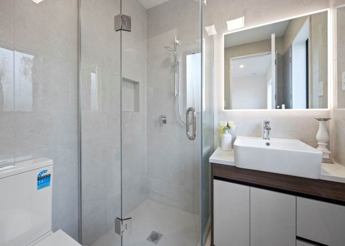  at 7d Gilletta Road, Mount Roskill, Auckland City, Auckland