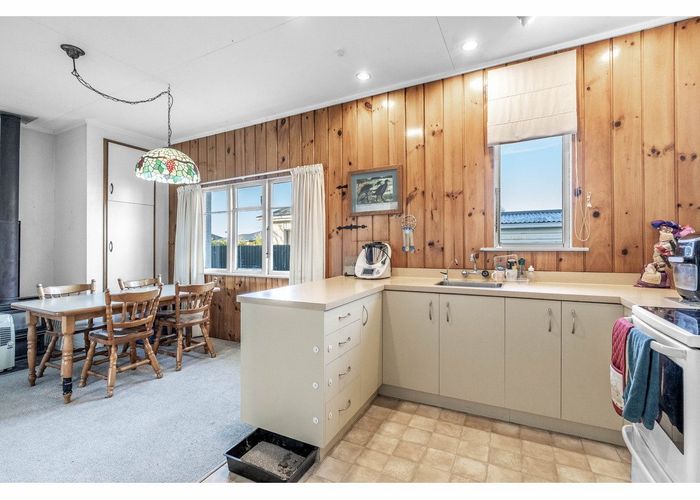  at 8 Wilton Street, Windsor, Invercargill