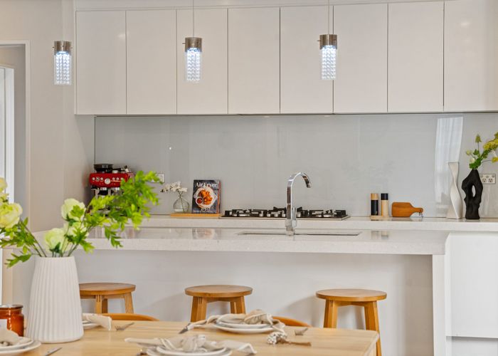  at 21 Edgewater Drive, Karaka, Auckland