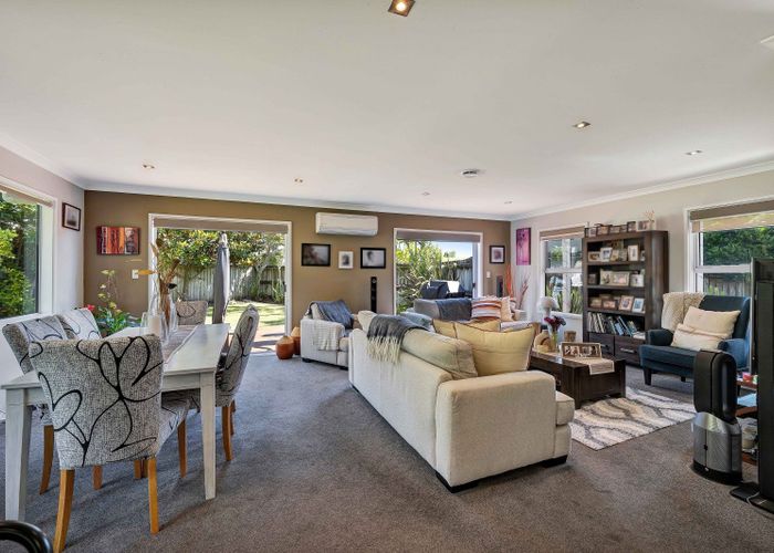  at 15A Heta Road, Highlands Park, New Plymouth, Taranaki