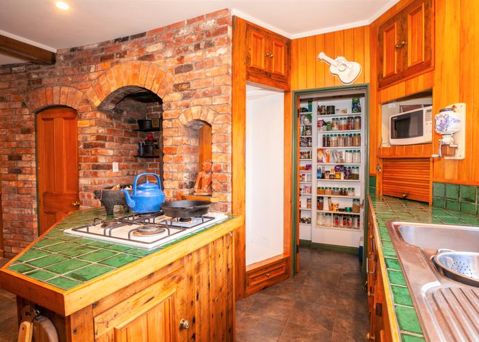 at 35 Taupo Street, Ravensbourne, Dunedin
