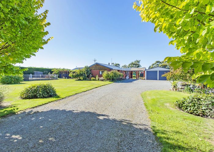  at 32 Warrens Road, Greendale, Darfield