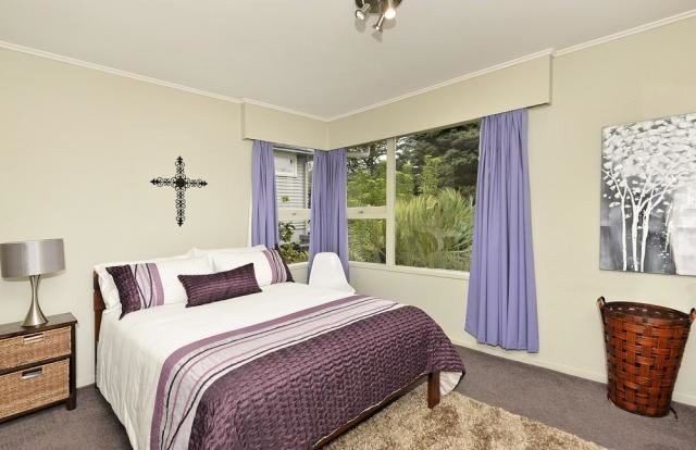  at 31  Patts Avenue, Glendene, Waitakere City, Auckland