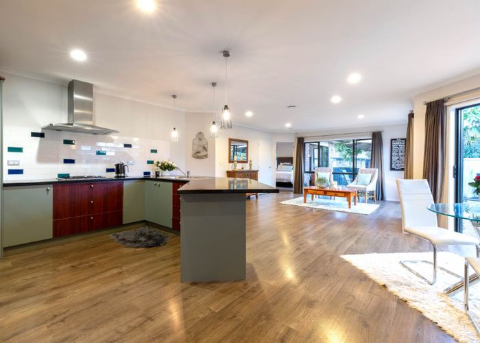 at 68 Wairere Road, The Gardens, Auckland