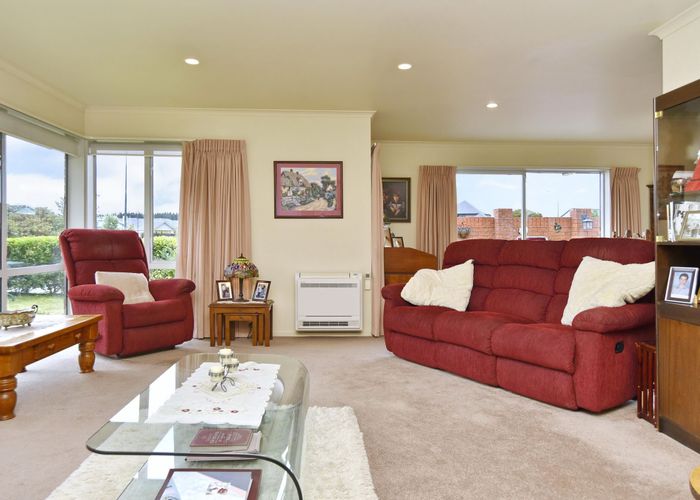  at 48 Lamorna Road, Parklands, Christchurch
