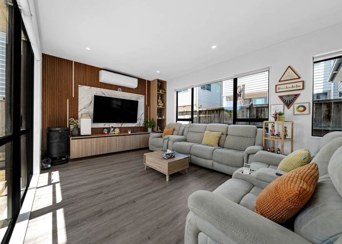  at 50 Lockheed Street, Hobsonville, Waitakere City, Auckland