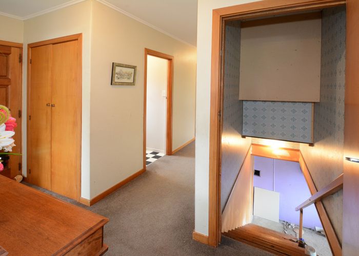 at 32 Gorman Street, Macandrew Bay, Dunedin