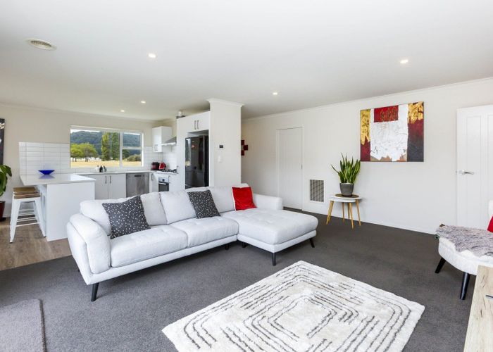  at 24 Gallipoli Road, Trentham, Upper Hutt