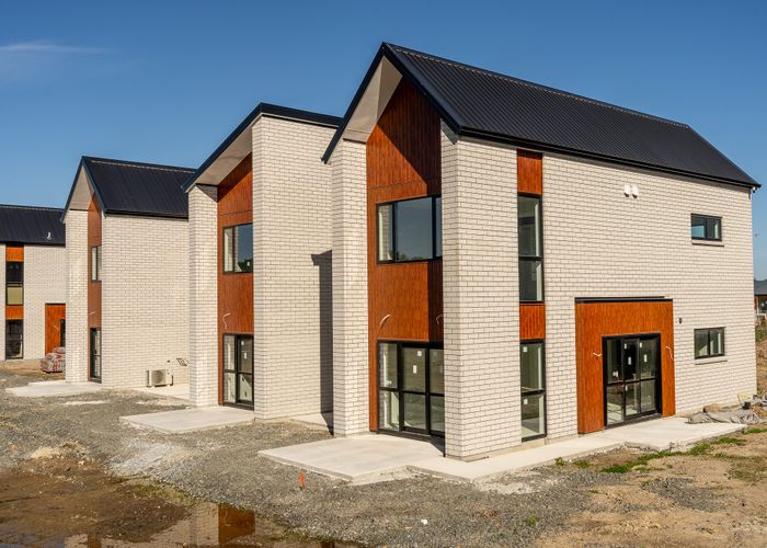  at 10/46-52 Karewa Place, Te Rapa, Hamilton, Waikato