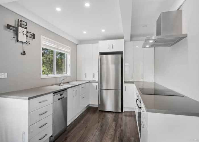  at 1/37 Cassino Street, Bayswater, Auckland