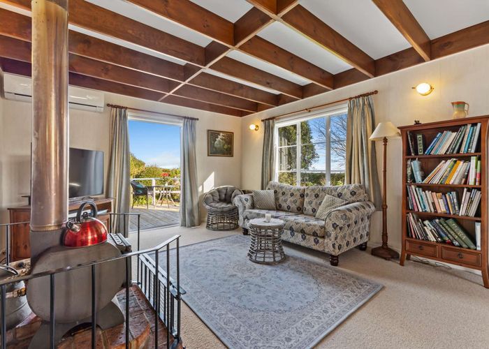  at 198 Ackworth Road, Lepperton, New Plymouth