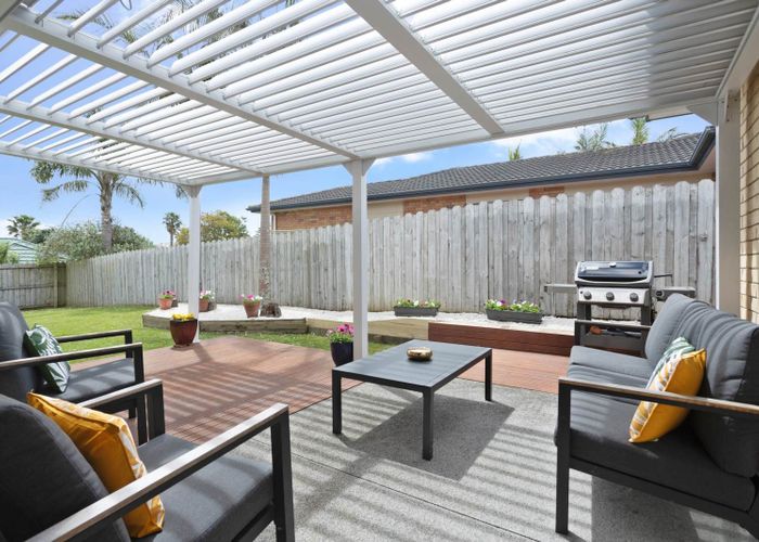  at 41 Robin Brooke Drive, Flat Bush, Auckland