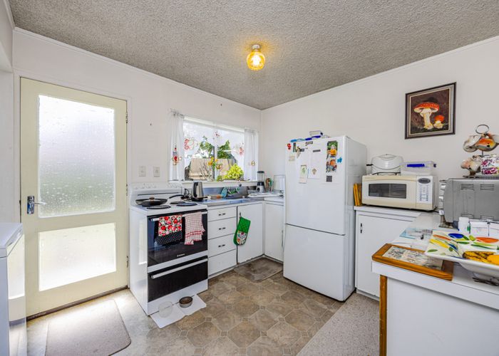  at 2/29 Trentham Road, Papakura, Papakura, Auckland