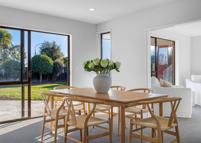  at 2 De Courcy Place, Avondale, Christchurch City, Canterbury