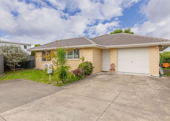  at 17H Meeanee Road, Taradale, Napier