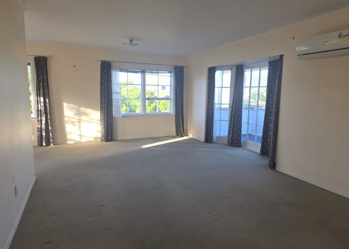  at Bucklands Beach, Manukau City, Auckland