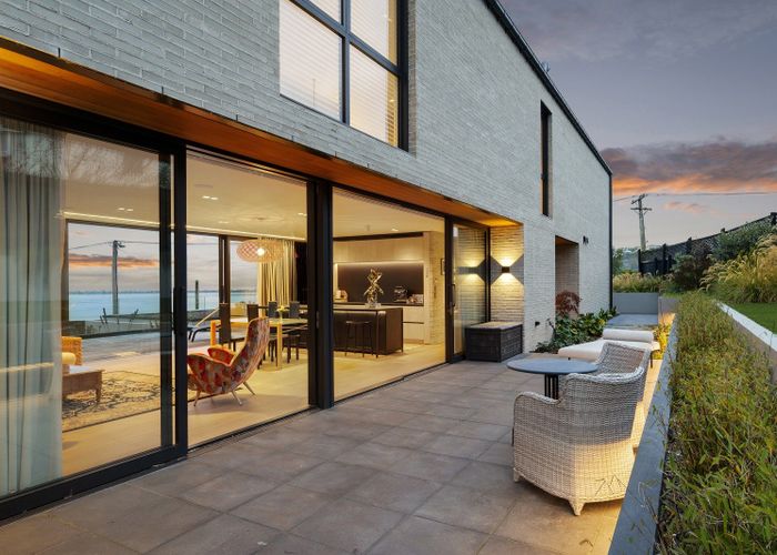  at 32 Mt Pleasant Road, Mount Pleasant, Christchurch