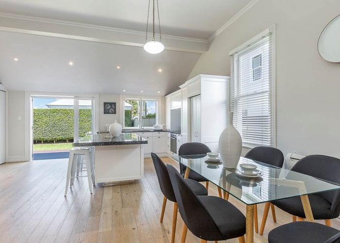  at 60 View Road, Mount Eden, Auckland