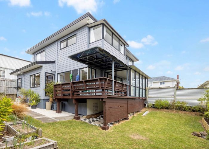  at 6A Pascoe Street, Mount Roskill, Auckland