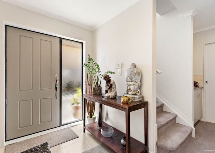  at 870 Manukau Road, Royal Oak, Auckland