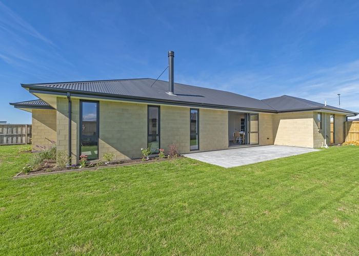  at 38 Graeme Foote Street, Darfield, Darfield