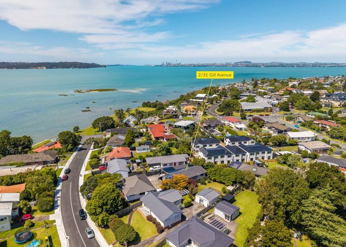  at 2/31 Gill Avenue, Te Atatu Peninsula, Waitakere City, Auckland