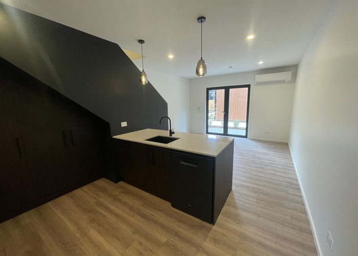  at 6/9 Juniper Place, Frankton, Queenstown-Lakes, Otago