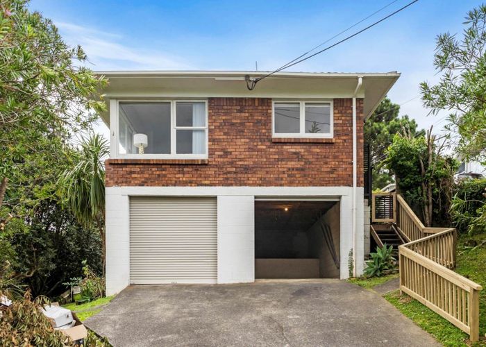  at 47A Peach Road, Glenfield, North Shore City, Auckland