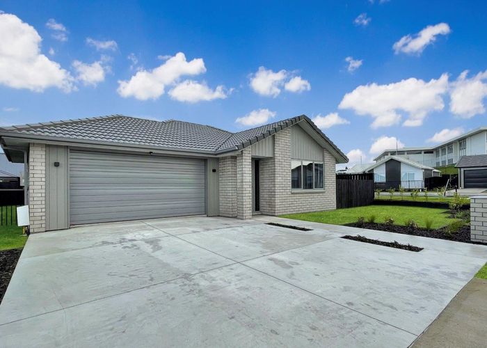  at 2 Matua Place, Temple View, Hamilton, Waikato