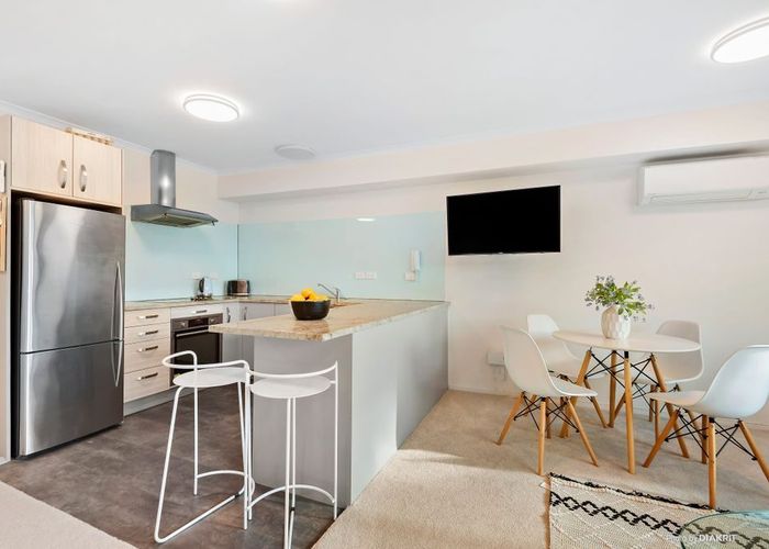 at 83M Hill St, Thorndon, Wellington, Wellington