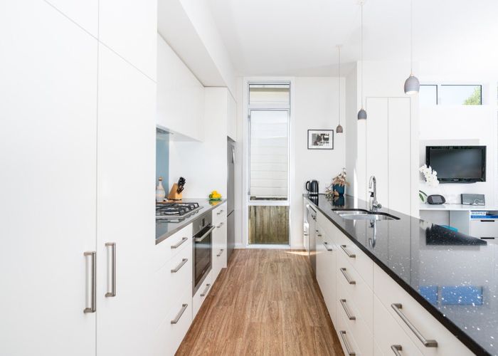  at 86 Standen Street, Karori, Wellington