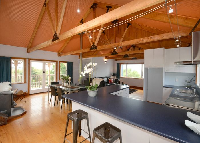  at 392 Coast Road, Omimi, Waikouaiti