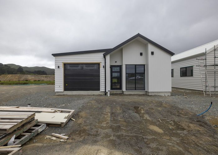 at 5-24 Te Ara o Wai Marama, Wainuiomata, Lower Hutt, Wellington