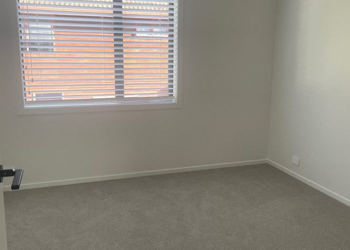  at 10/7 Boyd Avenue, Mangere Bridge, Auckland