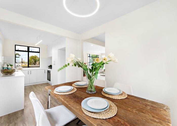  at 1/644 East Coast Road, Pinehill, Auckland