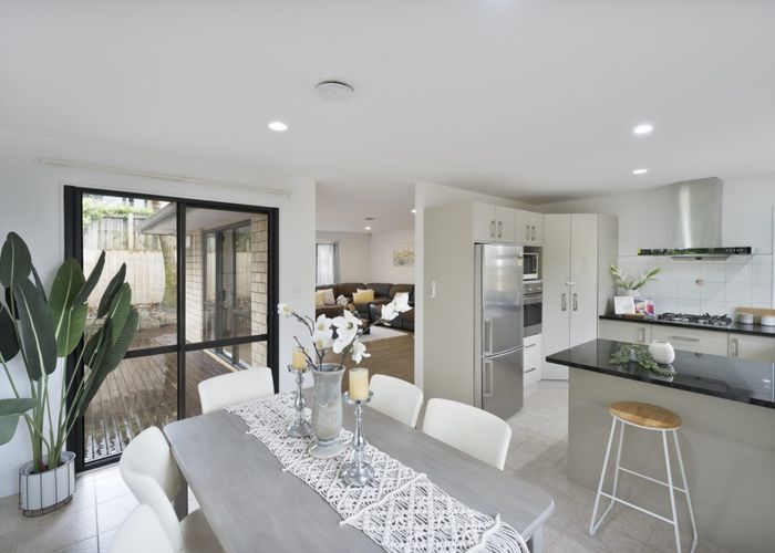  at 27A Chorley Avenue, Massey, Waitakere City, Auckland