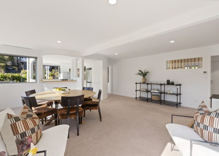  at 5 Cedar Drive, Kelvin Heights, Queenstown