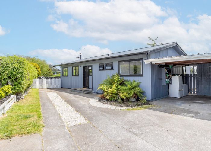  at 2/99 Tamatea Road, Taupō