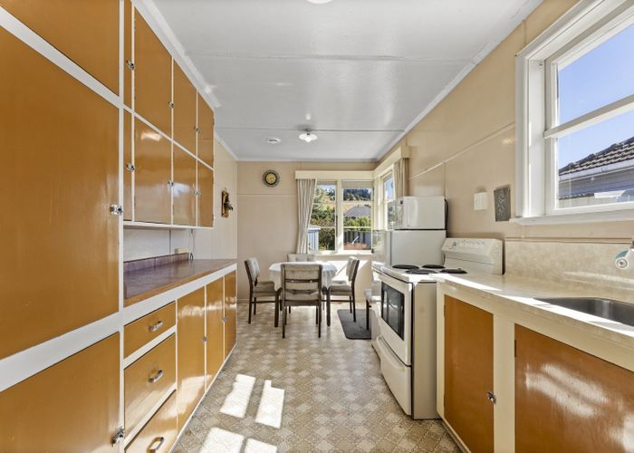  at 8 Robertson Street, Oamaru North, Oamaru